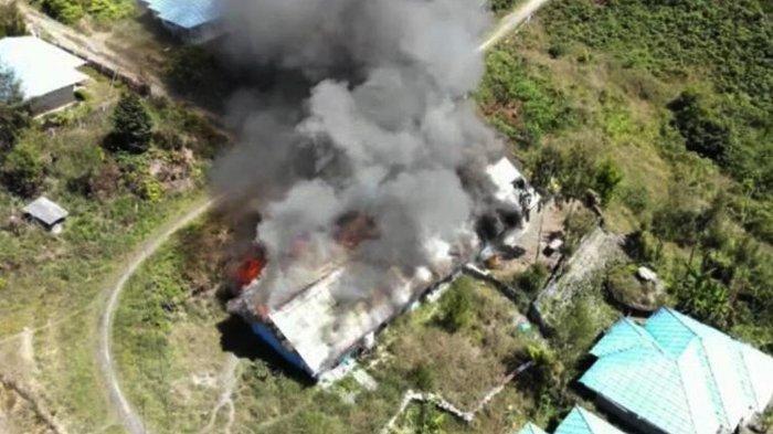 Baku Tembak Aparat Keamanan dengan KKB di Intan Jaya Papua Berlangsung Selama Tiga Jam